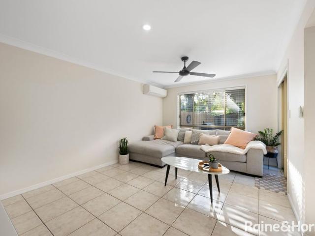 Stylish, Low Maintenance Living in a Peaceful Complex One Pet Upon Approval