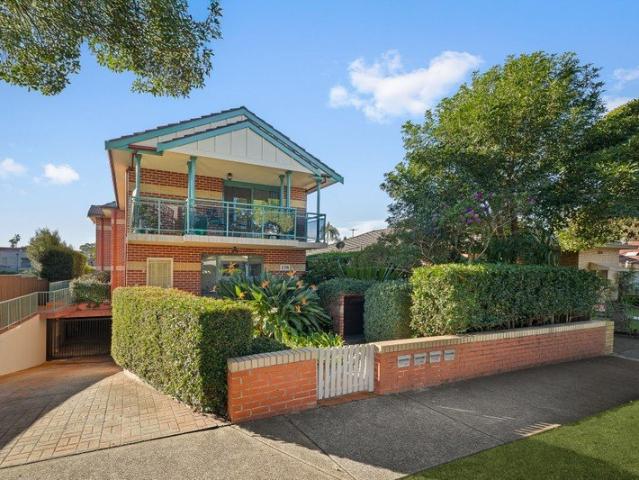 Stylish, Low Maintenance Living in a Prime Village Setting