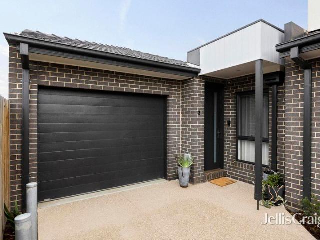 Stylish, Low Maintenance Living in a Prime Altona Pocket