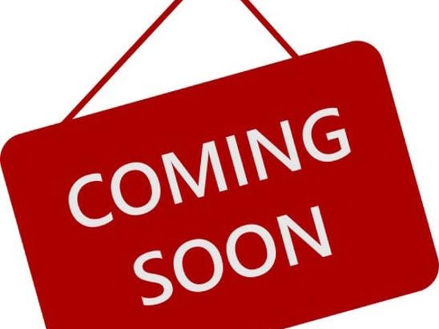 Super Low Strata $530/qtr! Pristine 2016 Double Storey Townhouse Opposite Rinaldo Park! Owner Occupied!