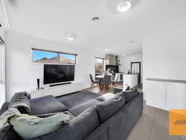 Stylish & Low Maintenance Living in a Prime Location