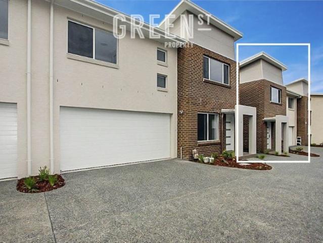 Stylish, Low Maintenance Living in a Prime Merewether Location