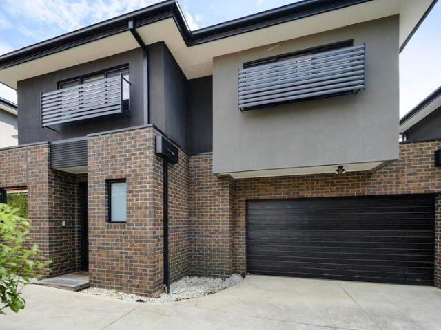 Stylish, low maintenance living in a prime Reservoir pocket