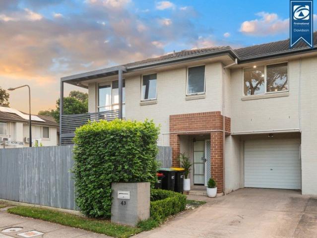 Stylish & Low Maintenance Living in Mornington Estate