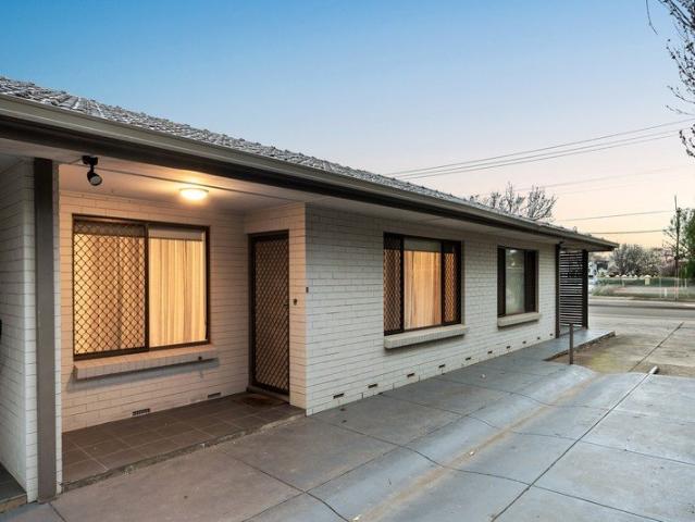 Stylish Low Maintenance Living in Netley