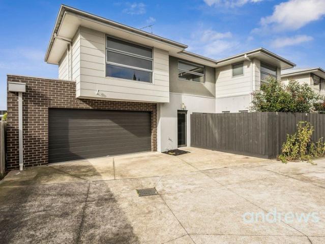 Stylish & Low Maintenance Living in Newtown