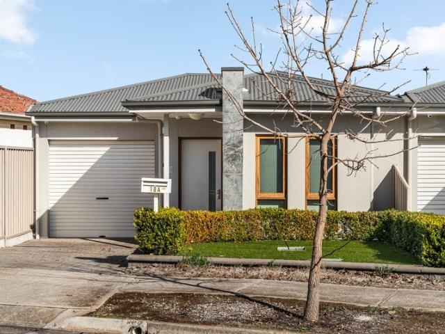 Stylish, Low Maintenance Living in the Heart of Oaklands Park