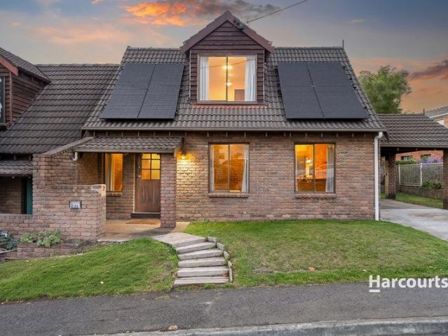 Stylish, Low Maintenance Living in the Heart of Bellerive