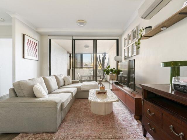 Stylish, Low Maintenance Living in the Heart of Lutwyche