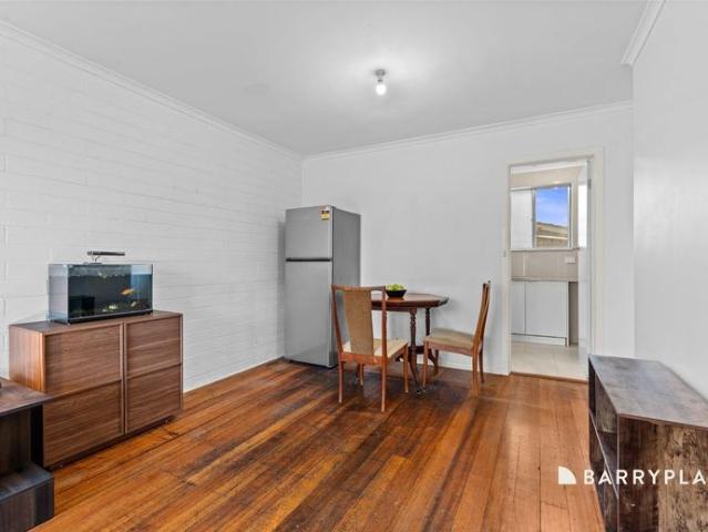 Stylish, Low Maintenance Living in the Heart of Thomastown