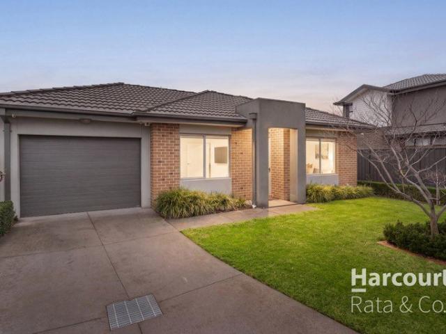 Stylish, Low Maintenance Living in the Heart of Thomastown