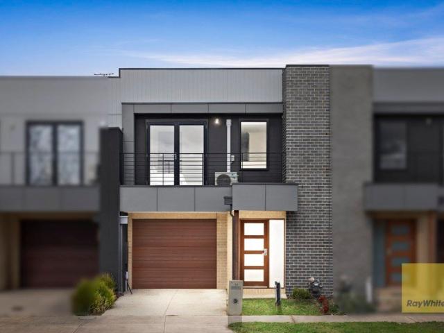 Stylish, Low Maintenance Living in the Heart of Williams Landing