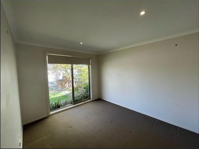 Stylish & Low Maintenance Standalone Townhouse