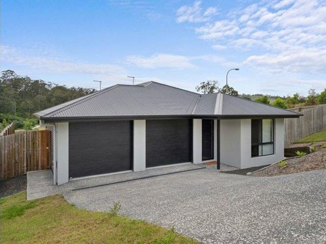 Stylish LowMaintenance Living in Redbank Plains