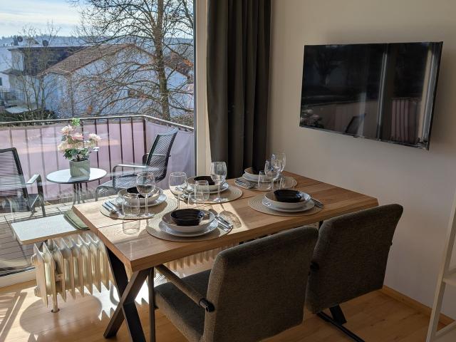 Stylish & Lovingly Furnished 2 Room Apartment – All Inclusive!, Kaiserslautern Amsterdam Apartments for Rent