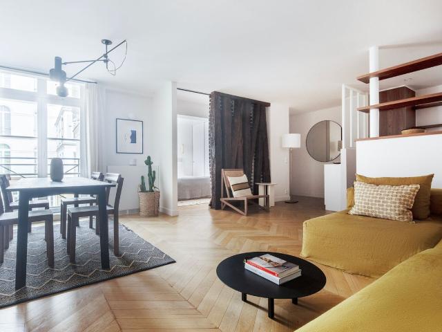 Stylish Parisian One Bedroom Ready for You!, Paris Amsterdam Apartments for Rent