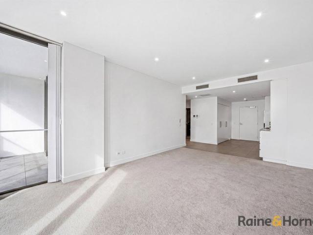 Stylish Partly Furnished Apartment with Study & Secure Parking in Prestigious Forest Lodge