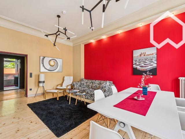Stylish period apartment with balcony in Kreuzberg: 95sqm, 3 room fully furnished, Berlin Amsterdam Apartments for Rent