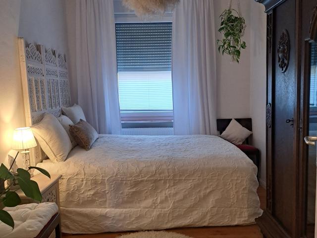 Stylish period apartment with garden & terrace, Pforzheim Amsterdam Apartments for Rent