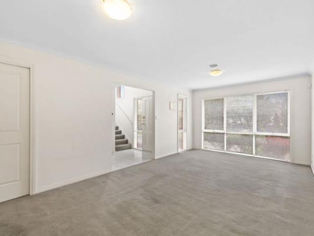 Stylish, Private & Low Maintenance Living