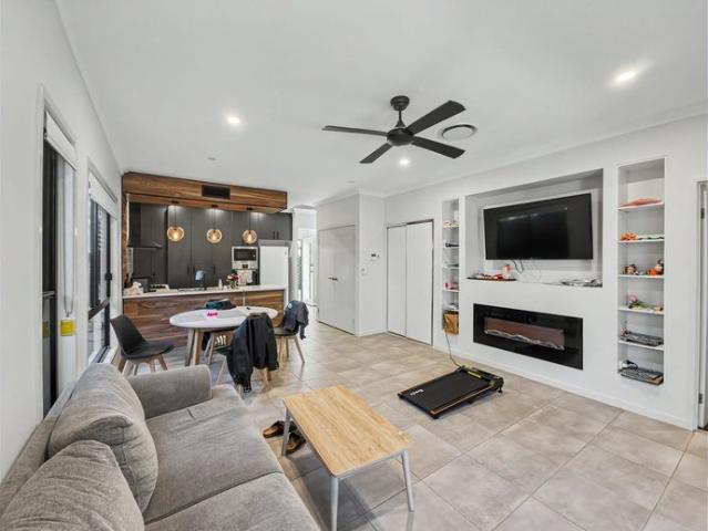 Stylish Rangeville Unit with Premium Finishes