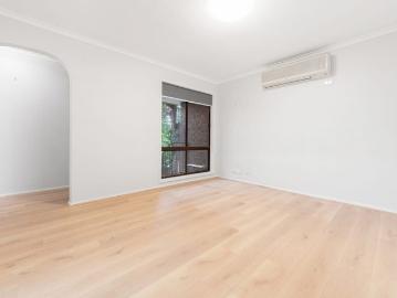 Stylish Refurbished Villa with Spacious Open Plan Living