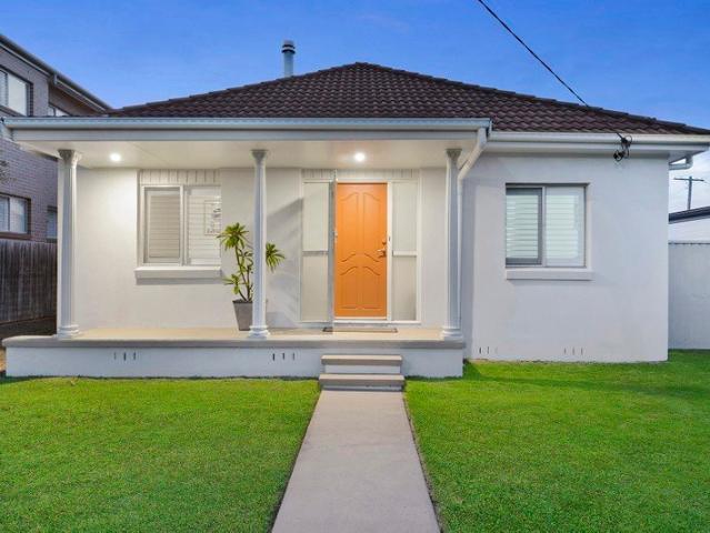Stylish, Renovated Beach House