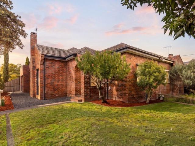Stylish Renovated Living in the Balwyn High School Zone