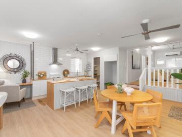 Stylish Renovated Queenslander on 802m² in Sought After Locale