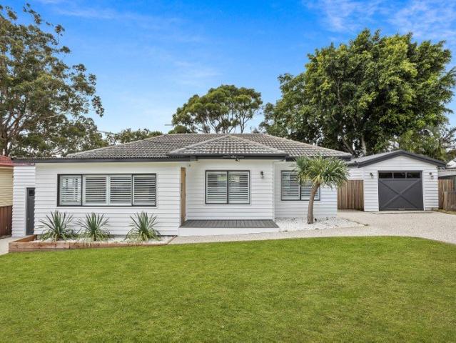 Stylish Renovation, Flexible Living & Entertaining Appeal