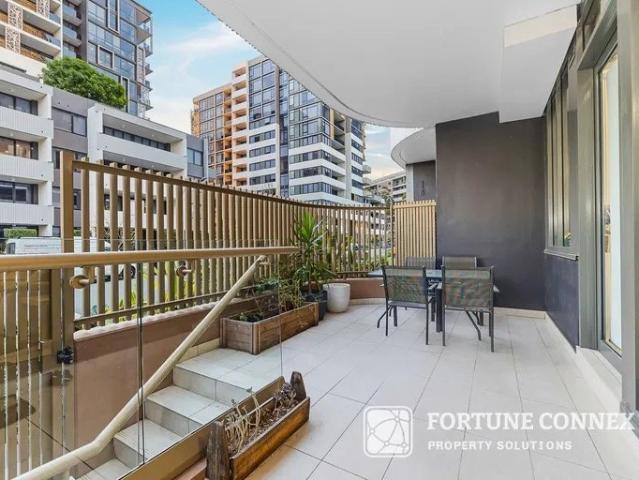 Stylish Resort Style Apartment | Prime Sydney Olympic Park Location