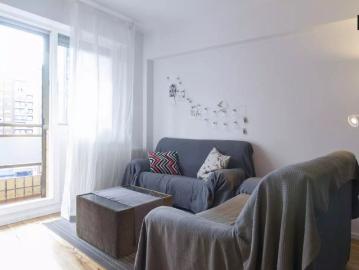 Stylish room in 3 bedroom apartment in Begoña, Bilbao