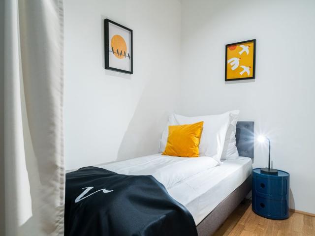 Stylish Studio Apartment in a completely renovated Viennese Altbau, Vienna Amsterdam Apartments for Rent