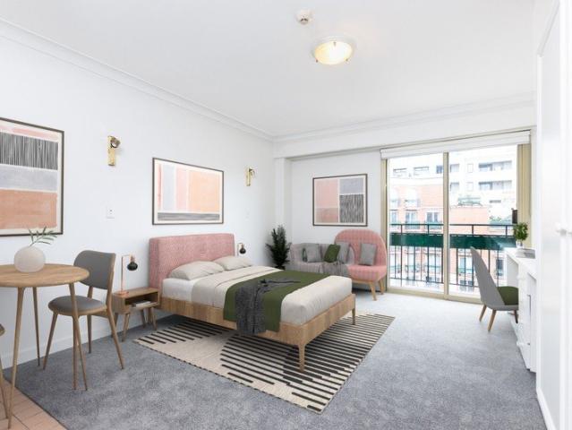 Stylish Studio Apartment in the Iconic Crescent Building Potts Point