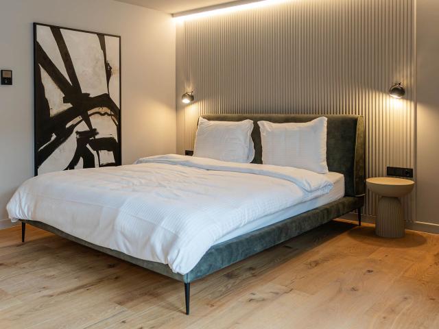 Stylish Studio Apartment | Prime Location Munich | Fully Equipped Kitchen & Amenities, Munchen Amsterdam Apartments for Rent