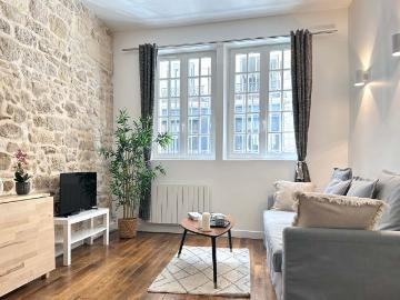 Stylish Studio in the Marais