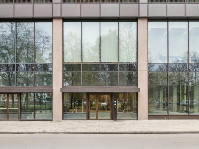 Stylish studio in a modern apartment complex in the vicinity of Brussels North train station