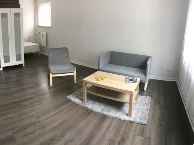 Stylish studio in Essen Holsterhausen's sought after location, Essen Amsterdam Apartments for Rent