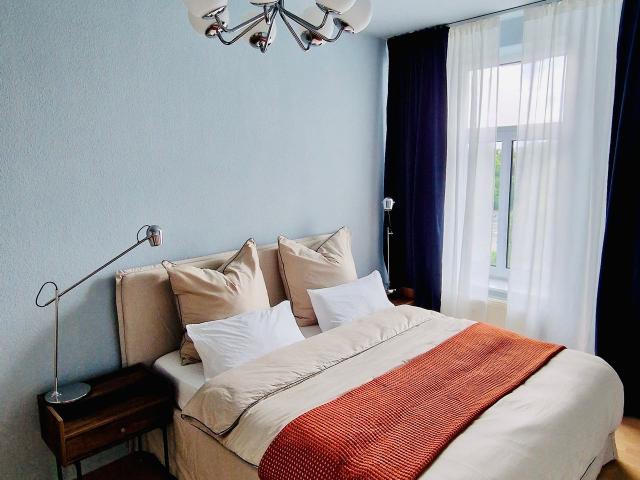 Stylish & sunny Apt near River, Karl Heine Kanal in Leipzig, Leipzig Amsterdam Apartments for Rent