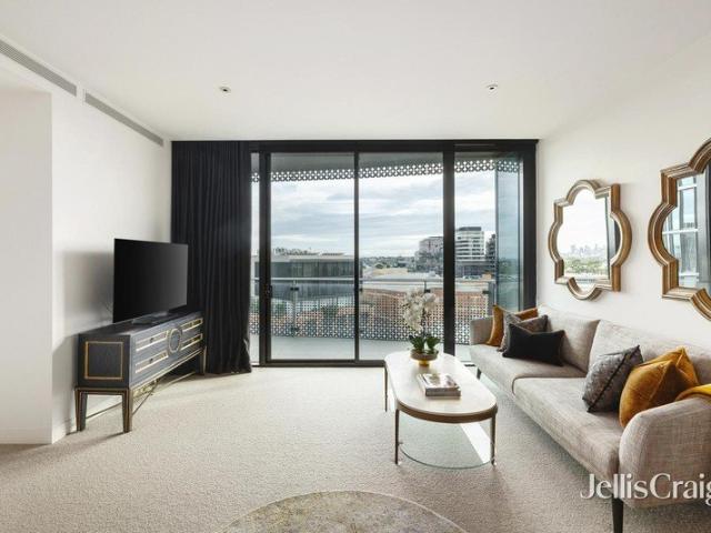 Stylish, scenic & positioned to perfection