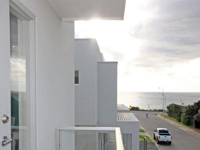 Stylish Seaside Living in Christies Beach