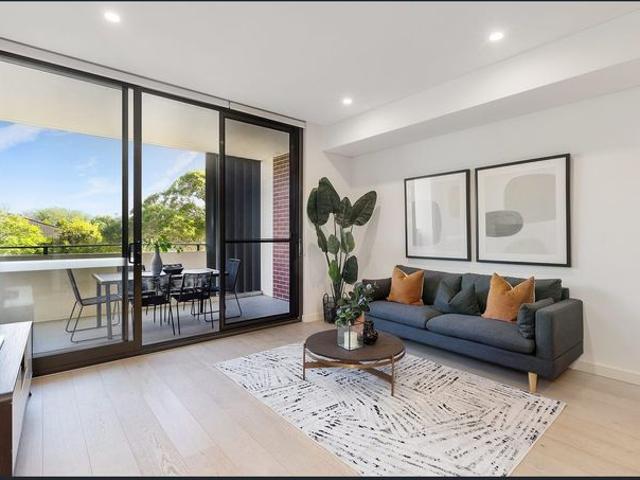 Stylish & Serene North Facing Apartment in 'The Uptown' – Prime Roseville Location