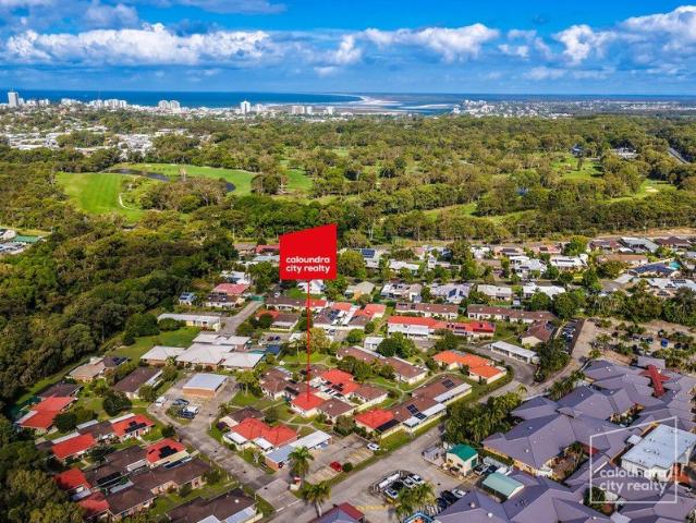Stylish Single Level Villa in Caloundra Gardens