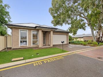 Stylish single level home with very large rooms