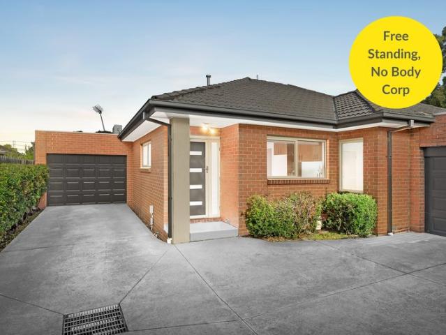 Stylish Single Level Living in a Quiet Court Setting