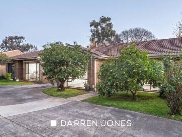 Stylish Single Level Living with Private Outdoor Appeal