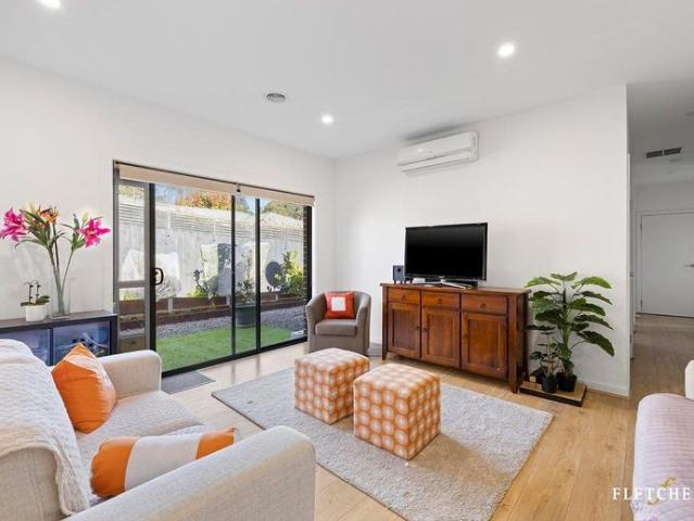 Stylish Single Level Living with Private Courtyard Retreat