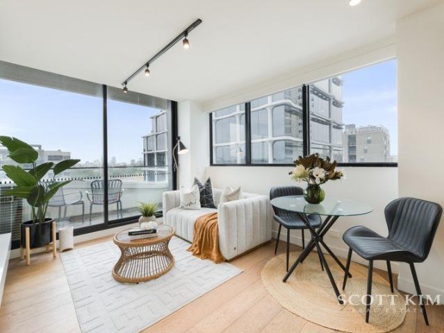 Stylish South Yarra Living with Space and Convenience