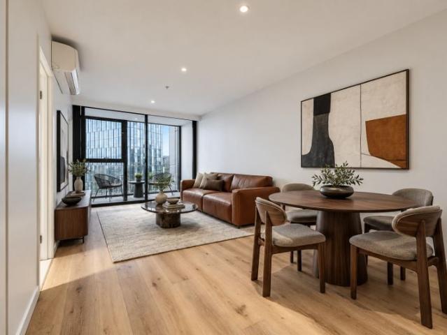 Stylish Southbank Living at Palladium Tower