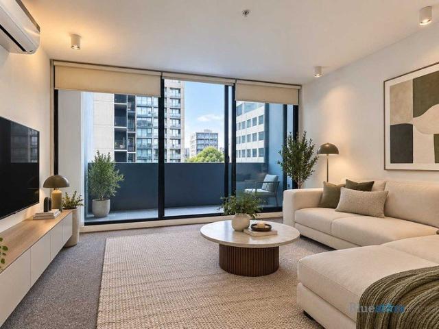Stylish Southbank Living with Exceptional Lifestyle Amenities